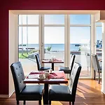 Rickmers' Insulaner Hotel 4*