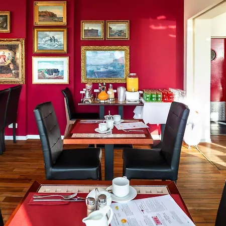 Rickmers' Insulaner Отель Хельголанд