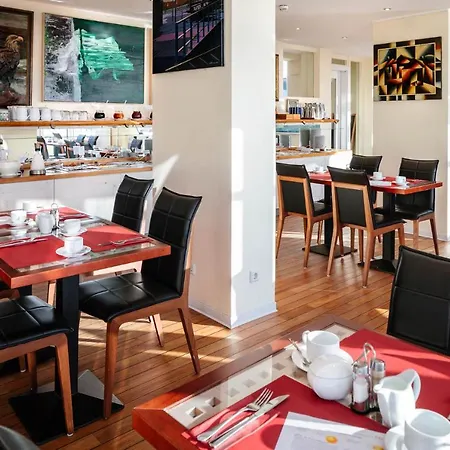 Rickmers' Insulaner Отель Хельголанд