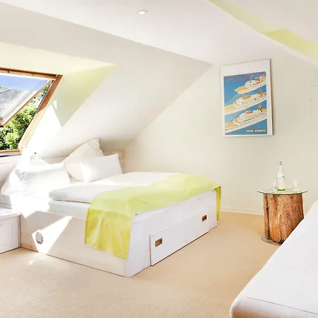 Rickmers' Insulaner Otel 4*